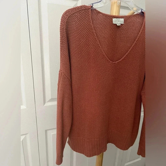 Lucky Brand Women’s size large sweater Burnt orange Excellent condition - Picture 3 of 6